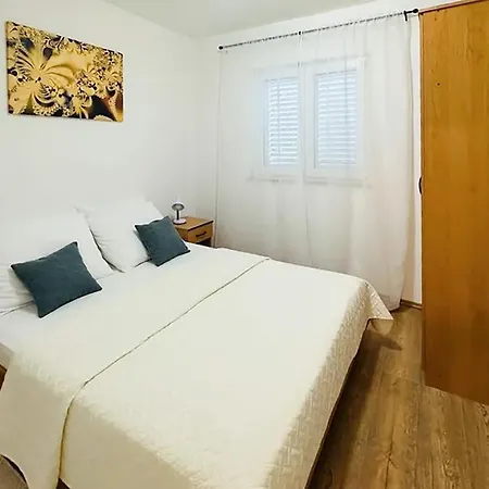 Stunning In Vakantiehuis Blato (Korcula)