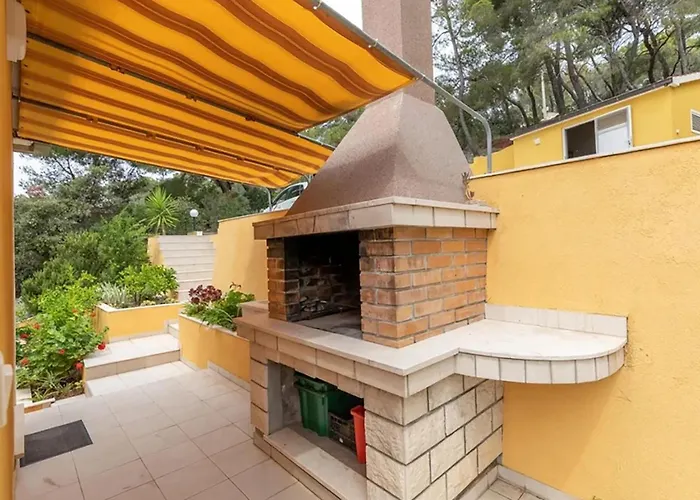 Stunning In * Blato (Korcula)