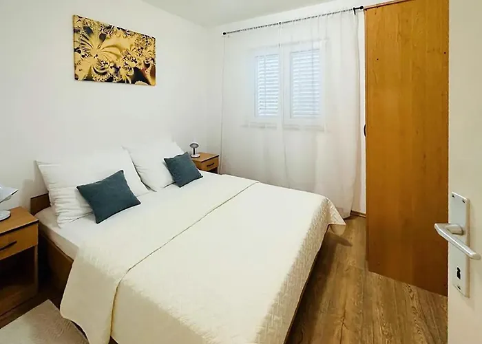 Stunning In Dom wakacyjny Blato (Korcula)