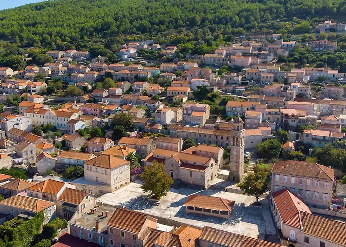 Stunning In * Blato (Korcula)